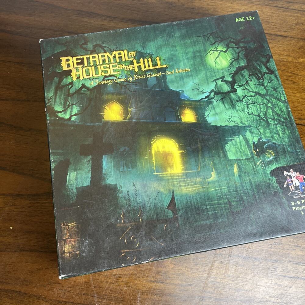 Betrayal at House on the Hill 2nd Edition Strategy Game Avalon Hill - Open Box